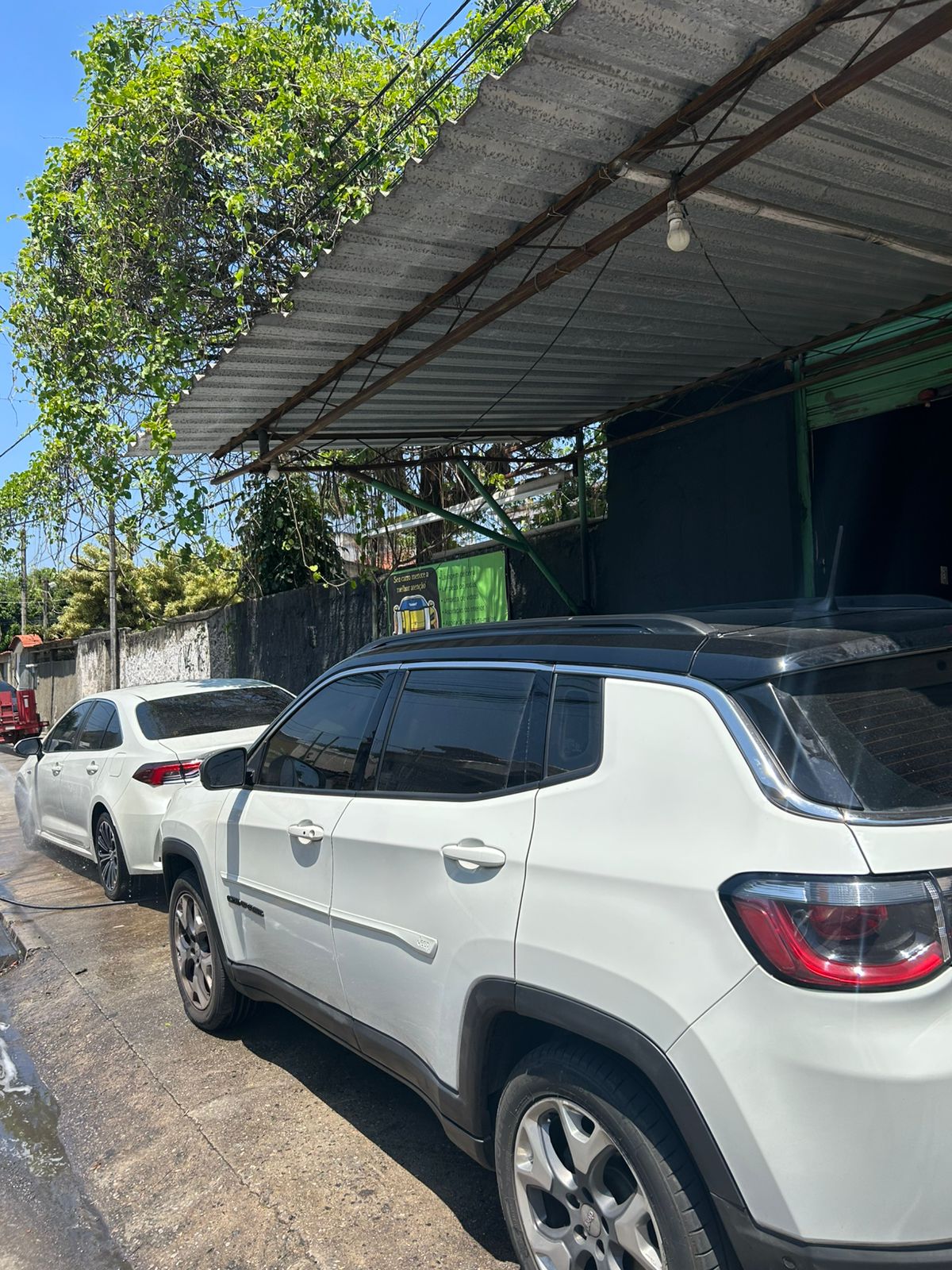 João Lava Jato - R. Calmom, 36 - Curicica, Rio de Janeiro - RJ, 22710-350